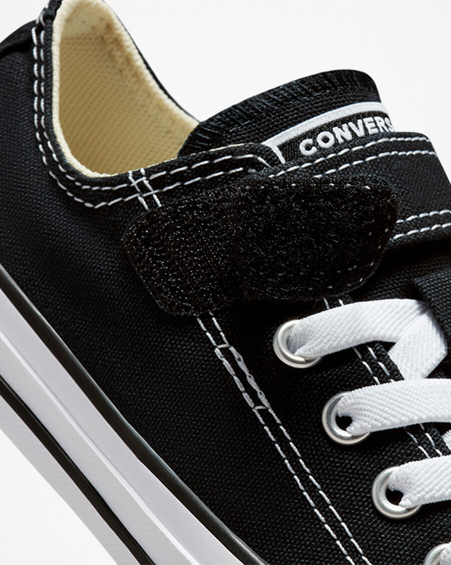 Kids' Easy-On Canvas Low Top Sneaker - Black - Black/Natural/White