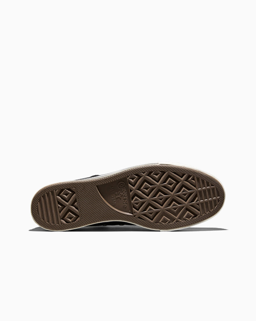 Canvas Low-Top Sneaker - Gold Palm - Black/Vintage White/Black