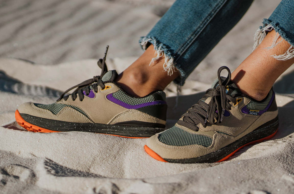 Women's Low-Cut Hiking Shoe - Mercury Sunset