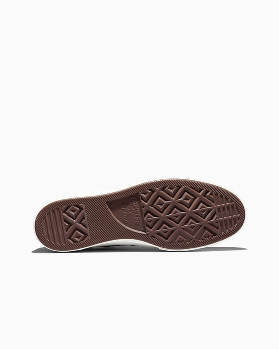 Canvas Low Top Sneaker With Heart Graphic - Black - Black/High Risk Red/Egret
