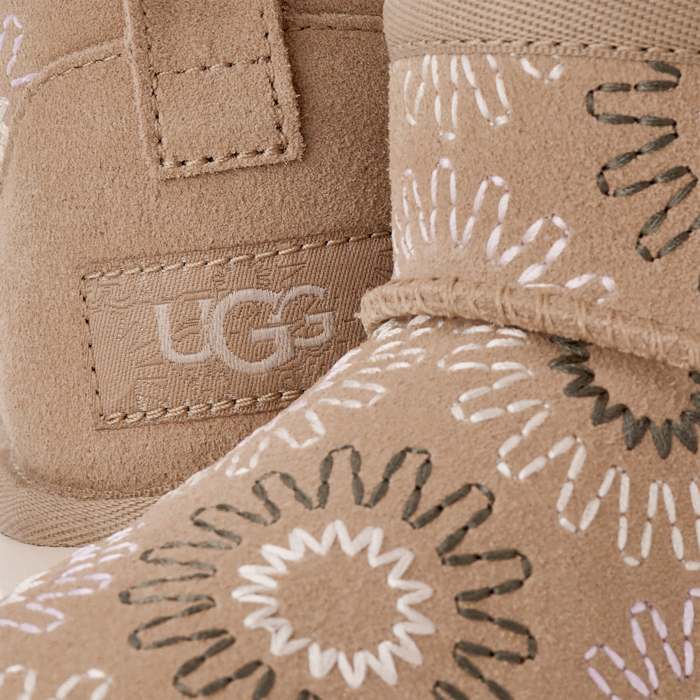 Kids' Low Suede Boot With Sun Embroidery