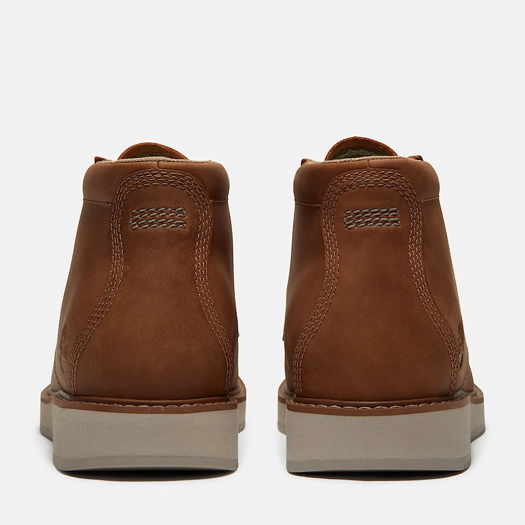 Men's Essential Chukka Boot