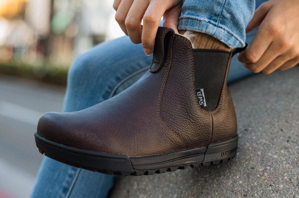 Women's Waterproof Leather Chelsea Boot - Brown