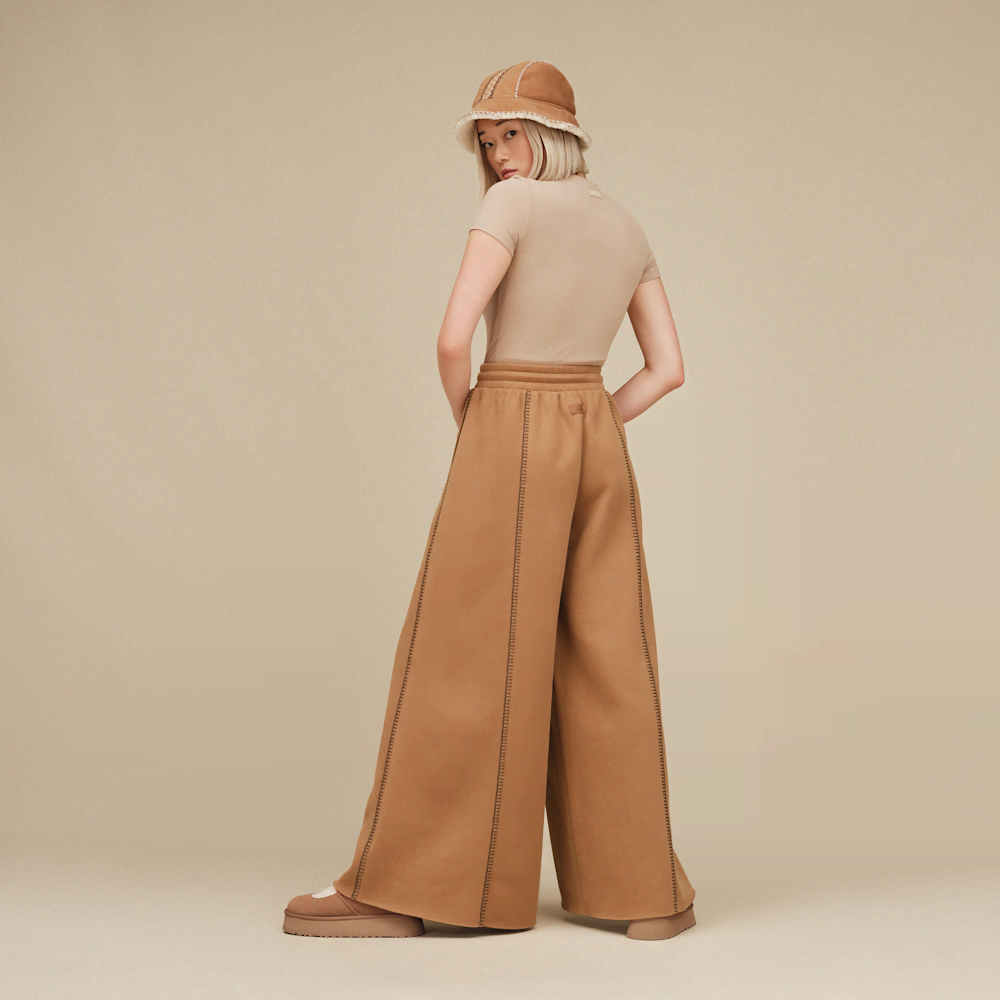Women's Mid-Rise Extra Wide-Leg Fleece Pants - Green