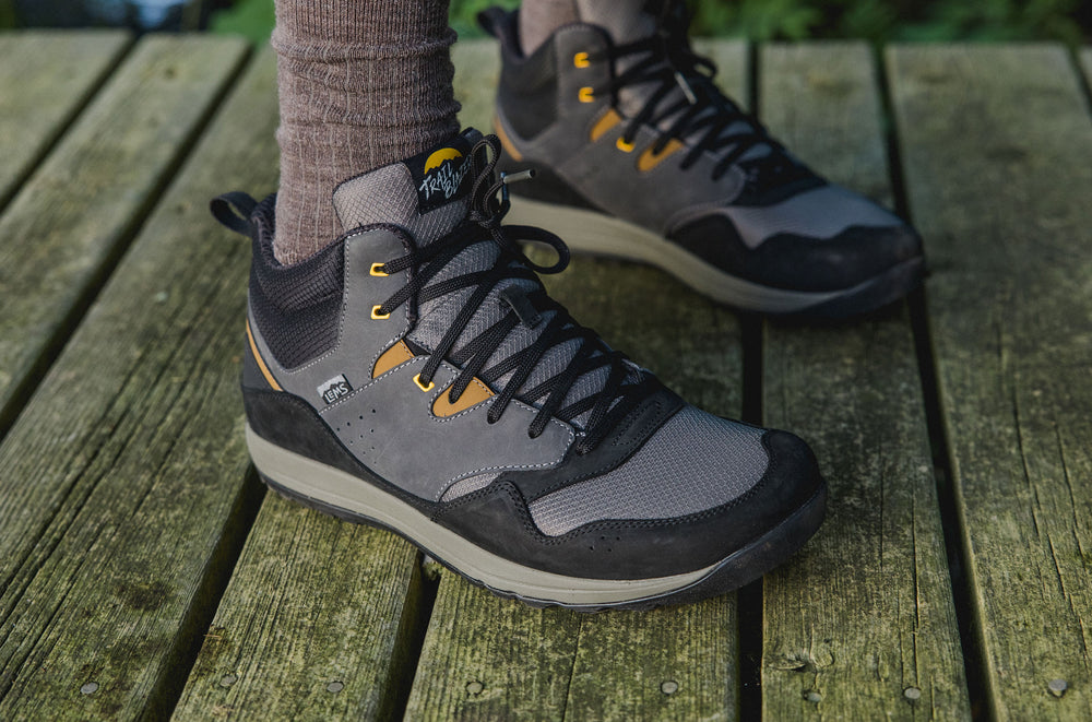 Men's Waterproof Mid Hiking Boot - Gray