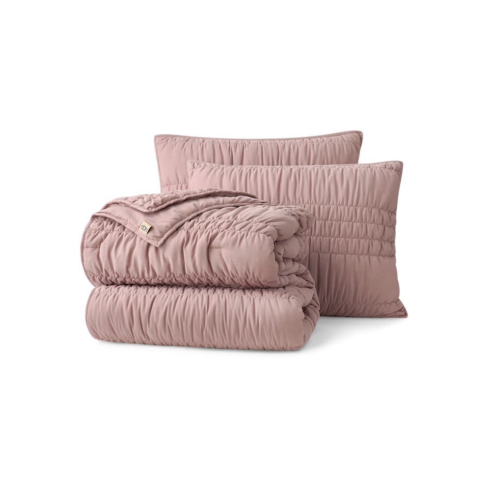 King Ruched Microfiber Quilt Set