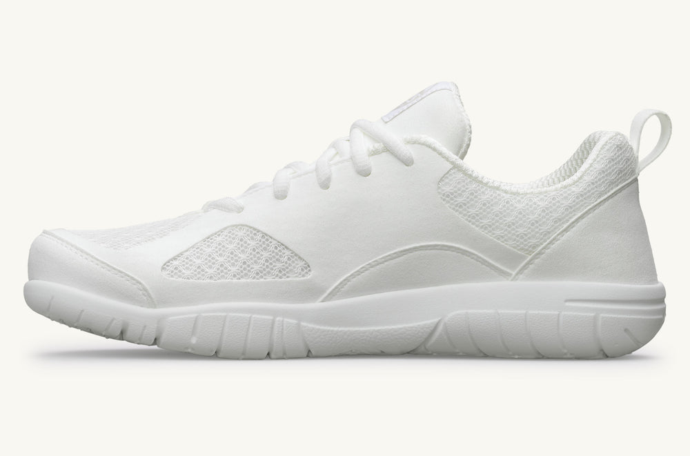 Minimalist Training Sneaker - Black