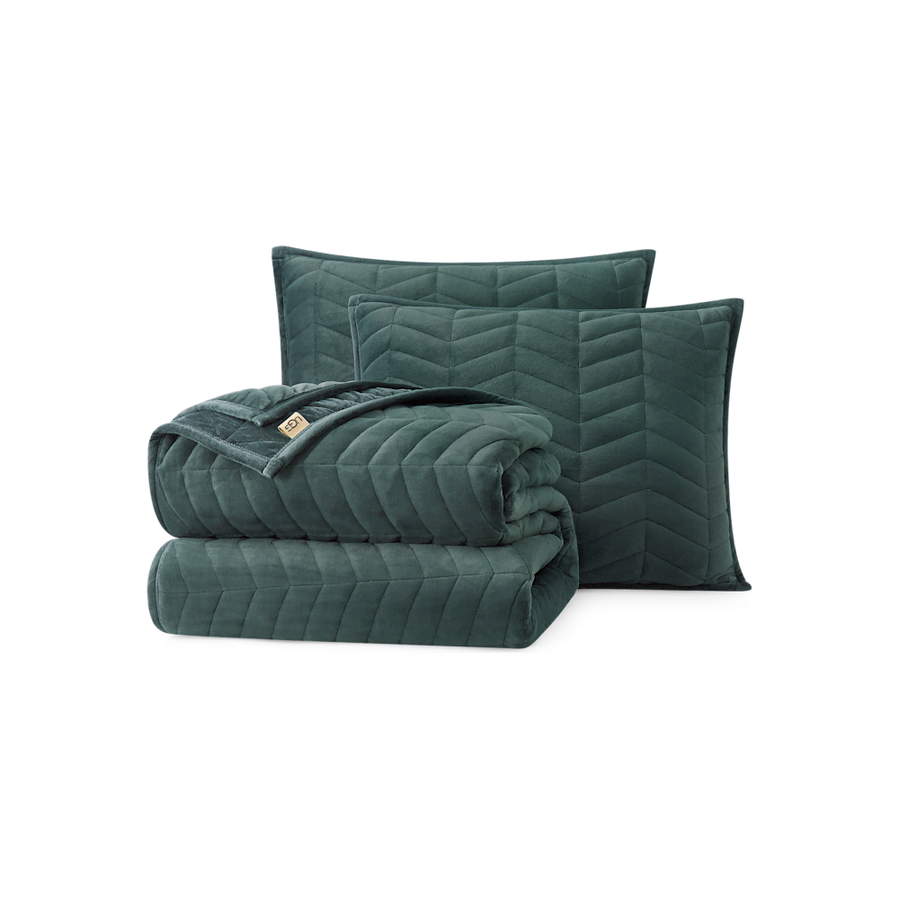 Twin/Twin XL Chevron Quilt Set - Navy