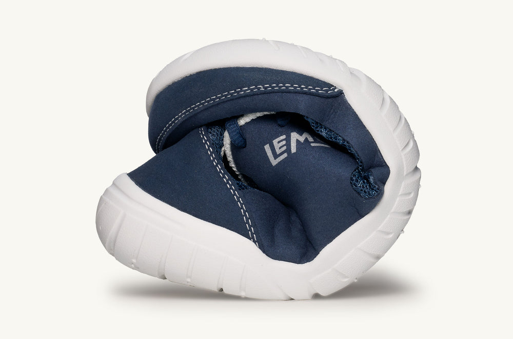 Minimalist Training Sneaker - Black