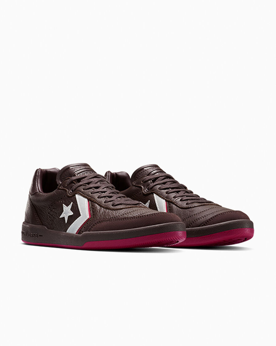 Leather And Suede Skate Low Top Sneakers