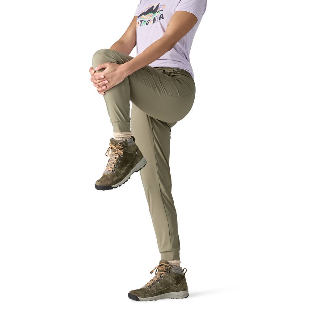 Women's Stretch Trail Jogger Pants - Green