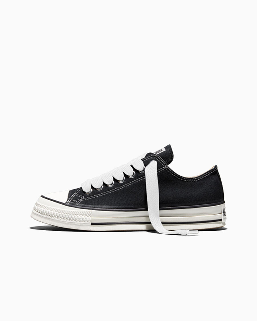 Canvas Low-Top Sneaker - Gold Palm - Black/Vintage White/Black