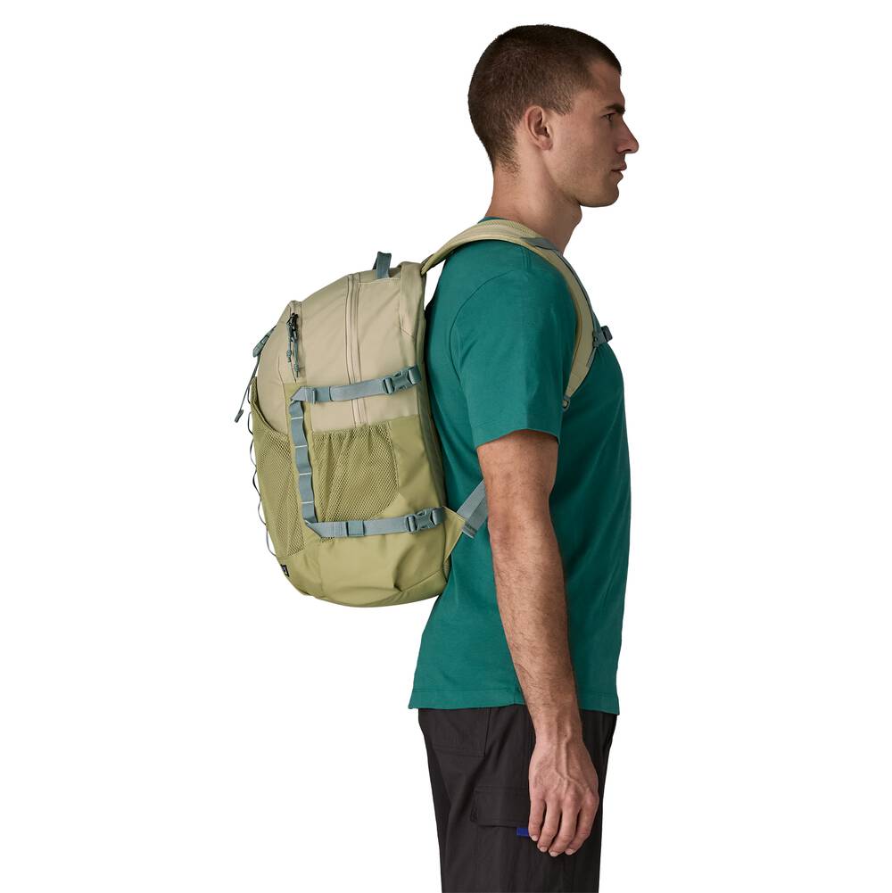 30L Recycled Polyester Daypack - Green