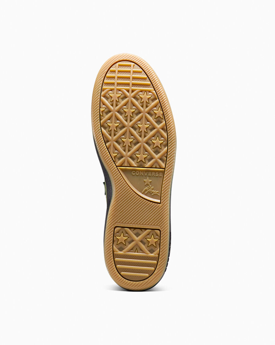 Suede Skate Low Top Shoe - Utility/Egret/Gum