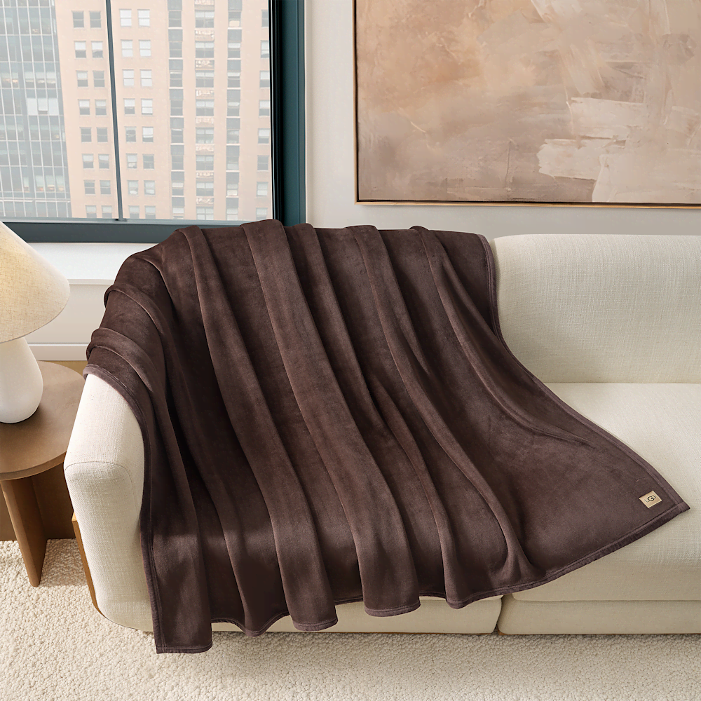 Extra-Large Plush Polyester Throw - Coffee Berry