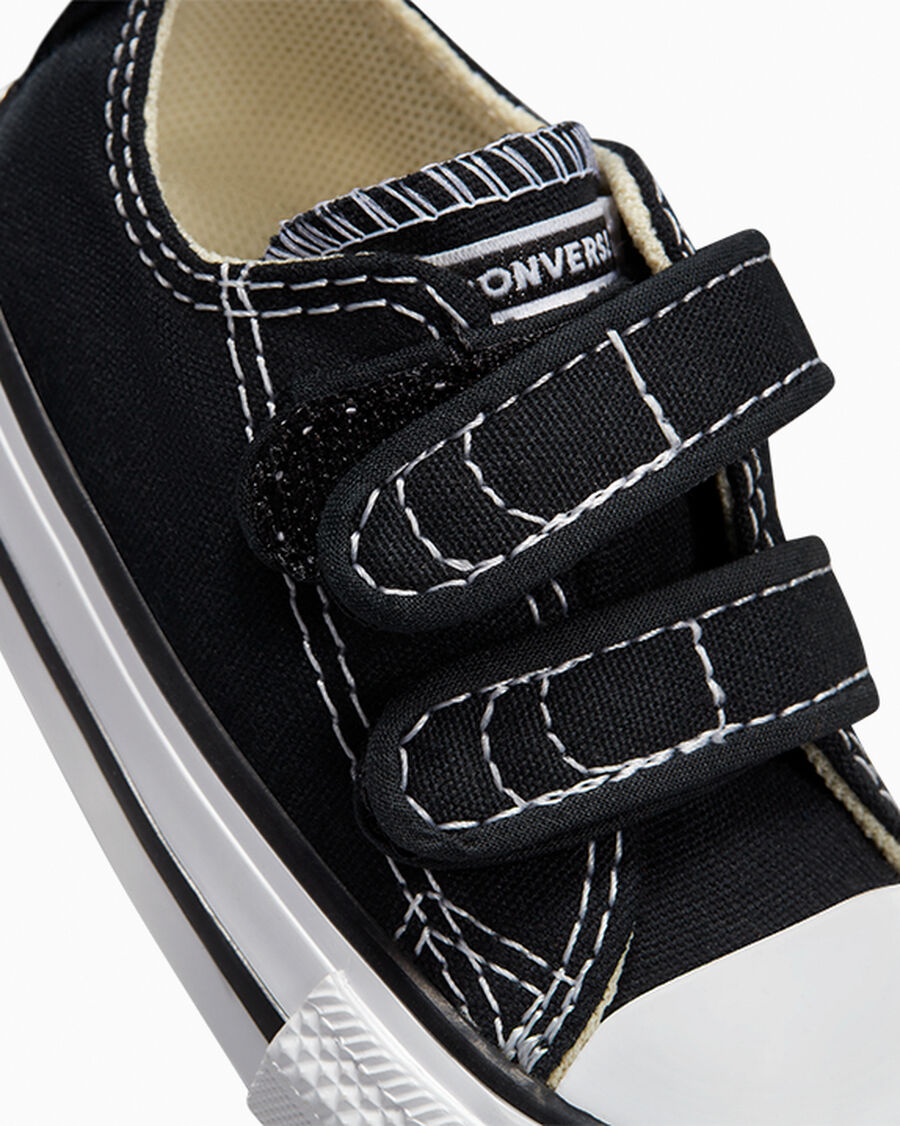 Toddler Easy-On Canvas Low Top Sneaker - Black - Black