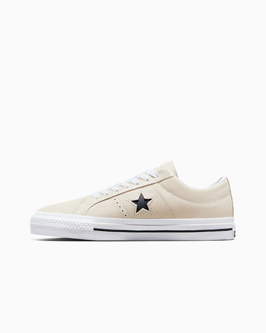 Unisex Suede Skate Low-Top Shoe - Egret/White/Black