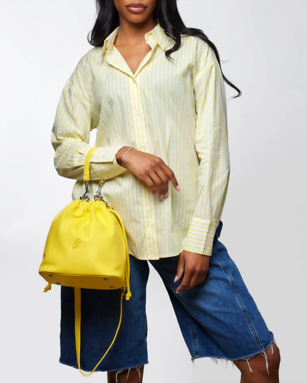 Medium Vegan Leather Bucket Bag - Yellow