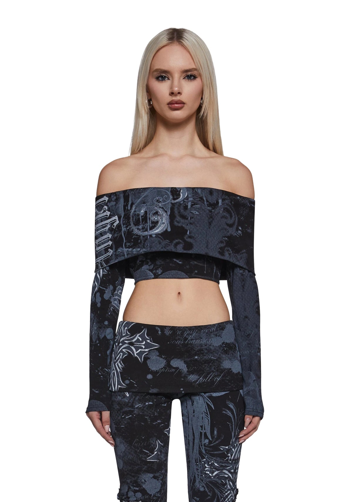Printed Off-Shoulder Long-Sleeve Crop Top - Black