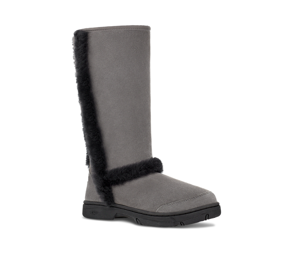 Women's Knee-High Sheepskin Boot - Grey Black